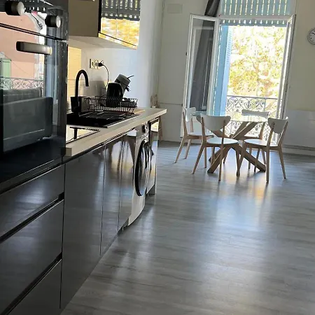 Entre Vignes Et Canal Du Midi 6 Pers Renove Ginestas