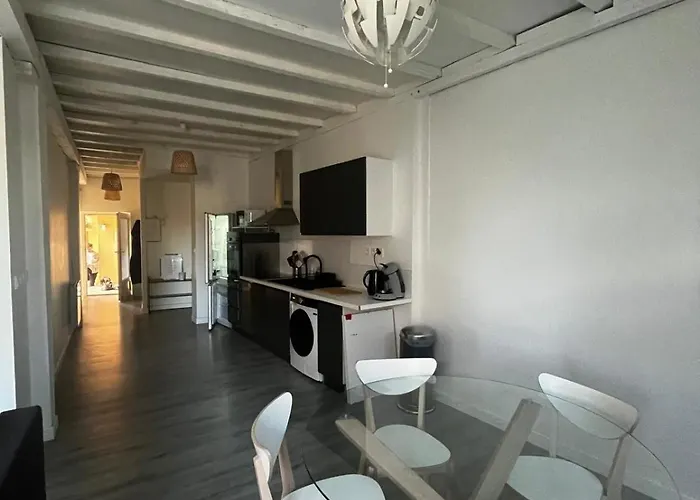 Entre Vignes Et Canal Du Midi 6 Pers Renove Ginestas